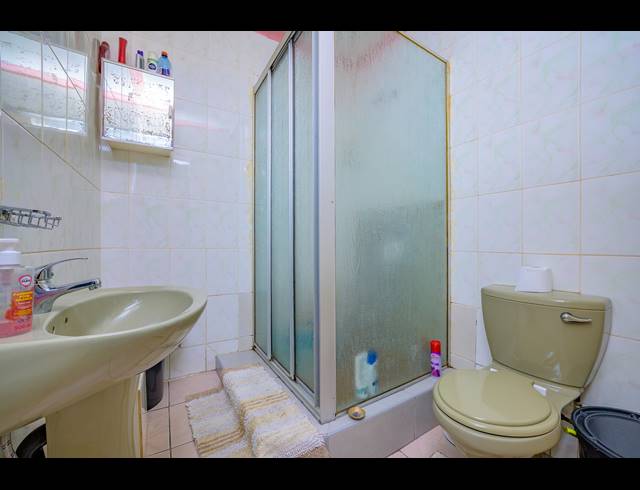 3 BEDROOM APARTMENT FOR SALE IN ESCOMBE